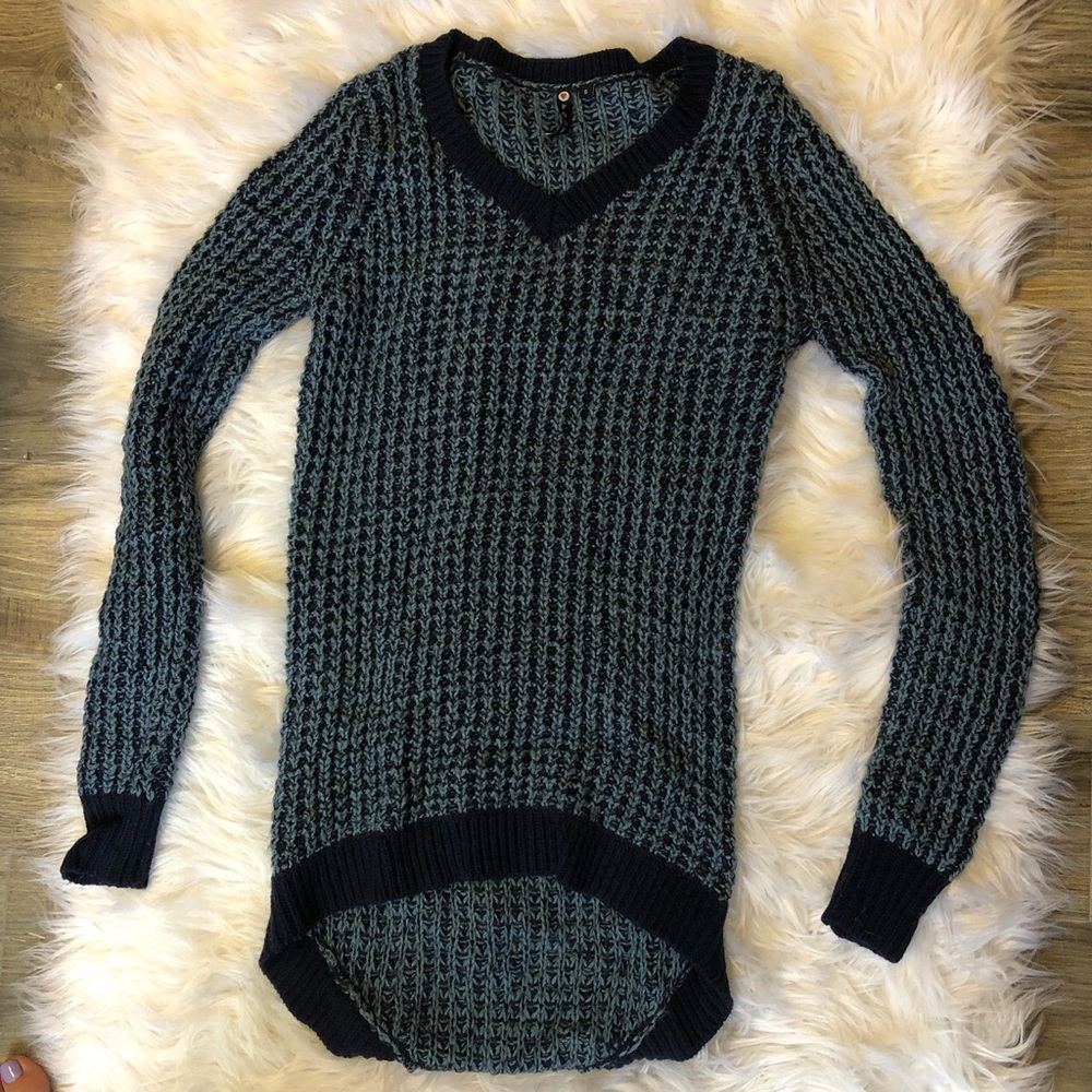 blue knitted sweater